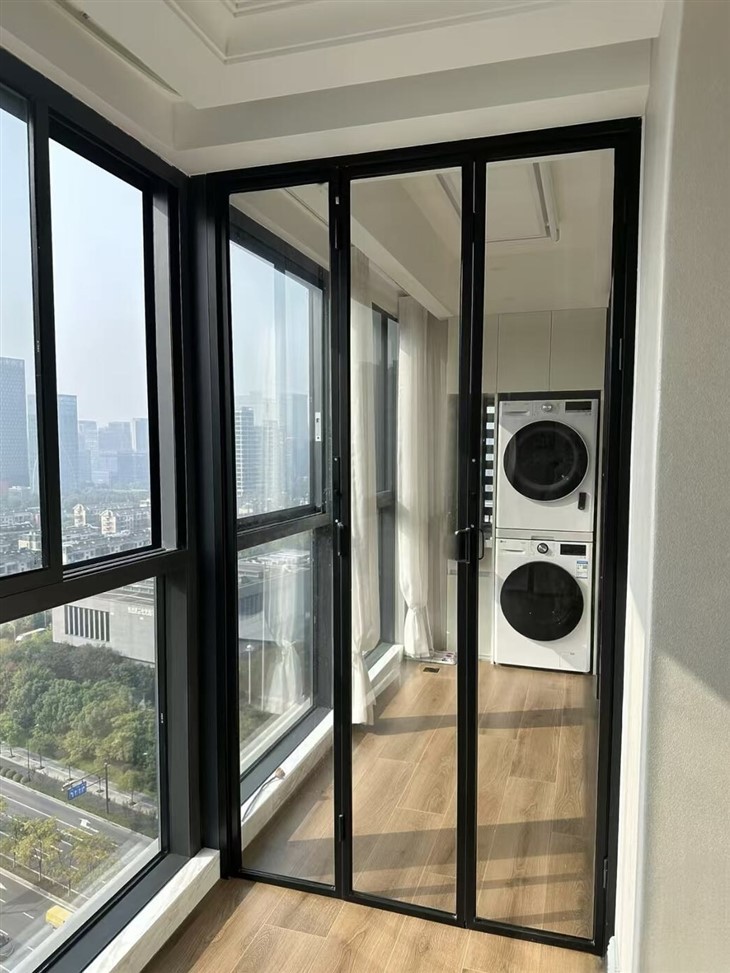 Black Aluminium Bifold Doors factory