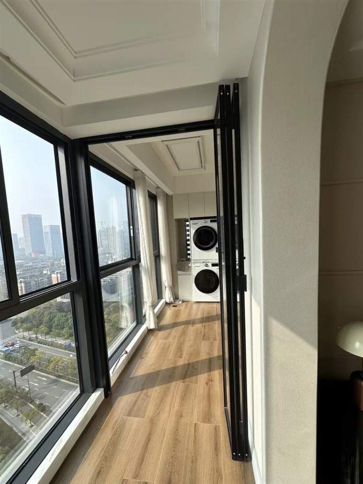 Black Aluminium Bifold Doors suppliers