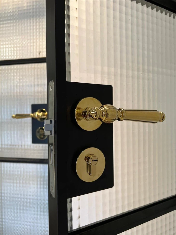 Aluminium Double Doors | French-Style Hinged Doors | SGL factory