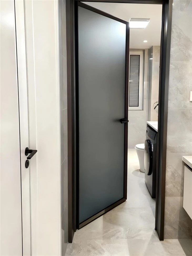 Aluminium Hinged Doors