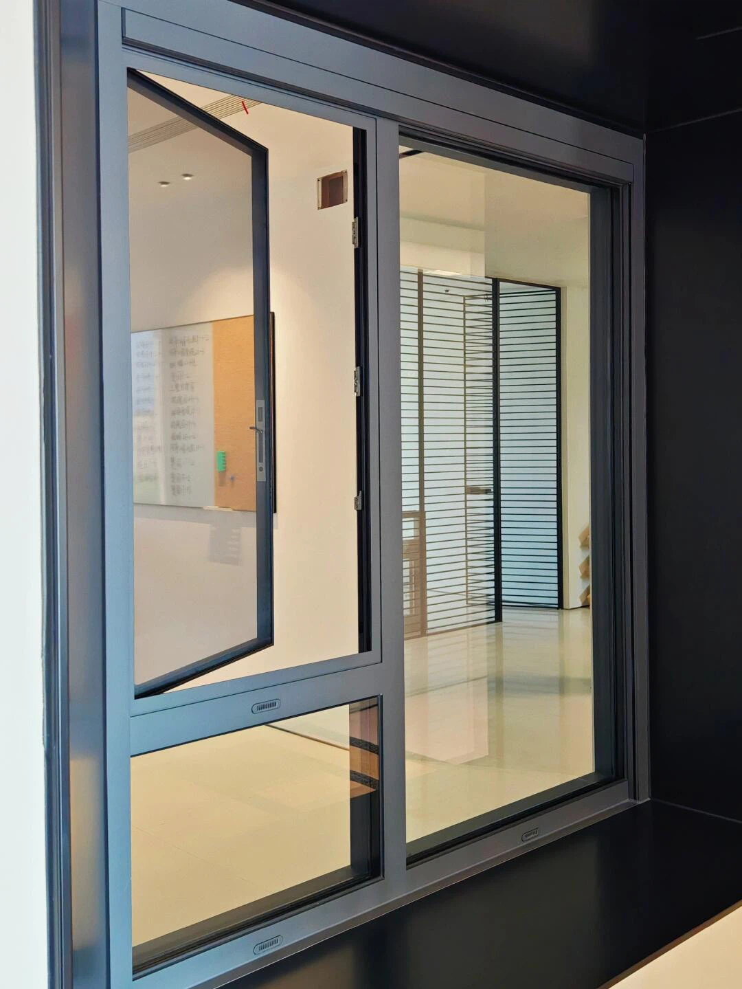 Thermally Broken Aluminum Window Thermally Broken Aluminum Window
