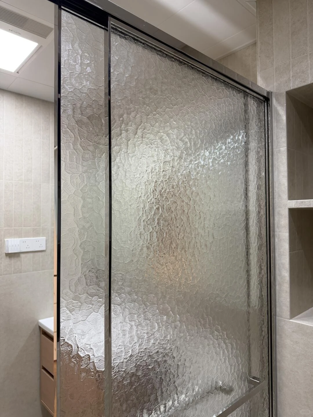 Water-ripple glass shower door2 Water-ripple glass shower door2