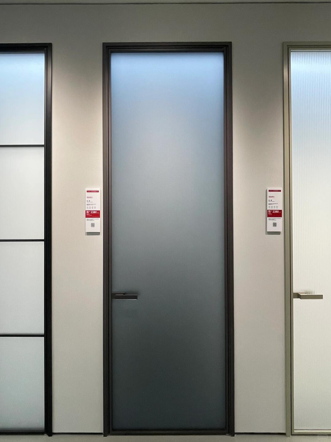 Aluminum Glass Hinged Door
