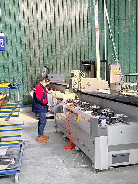 Chinese Door and Window Factory Chinese Door and Window Factory