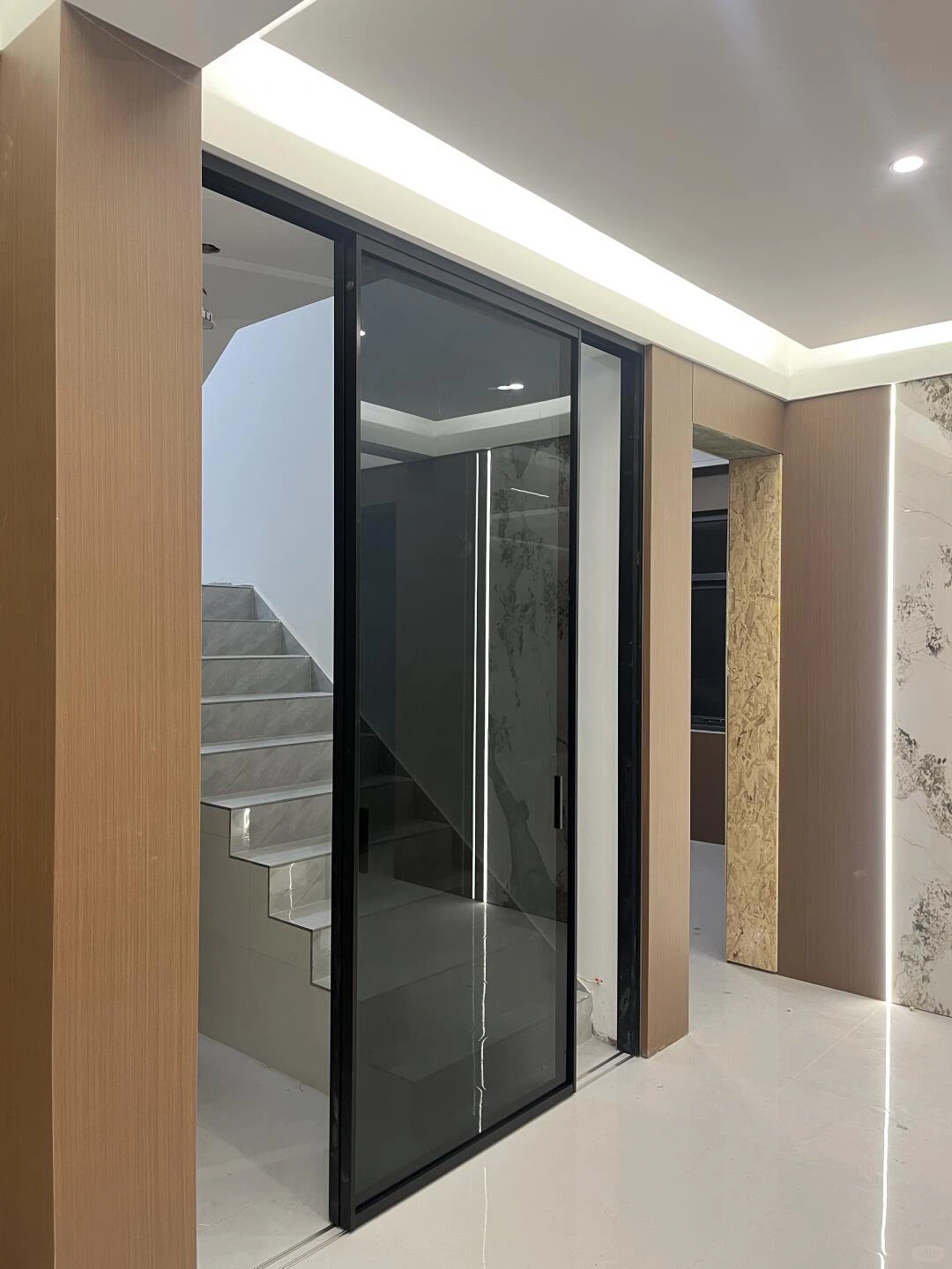 Aluminum Door Supplier Aluminum Door Supplier